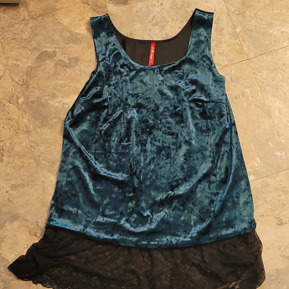 Ruby Ribbon  emerald velvet extender